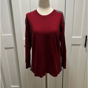 SOLD - Banana Republic cotton blend sweater. Size XSP